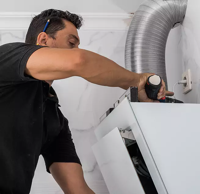 Why Homeowners & Businesses Trust Us Four Corners, FL?