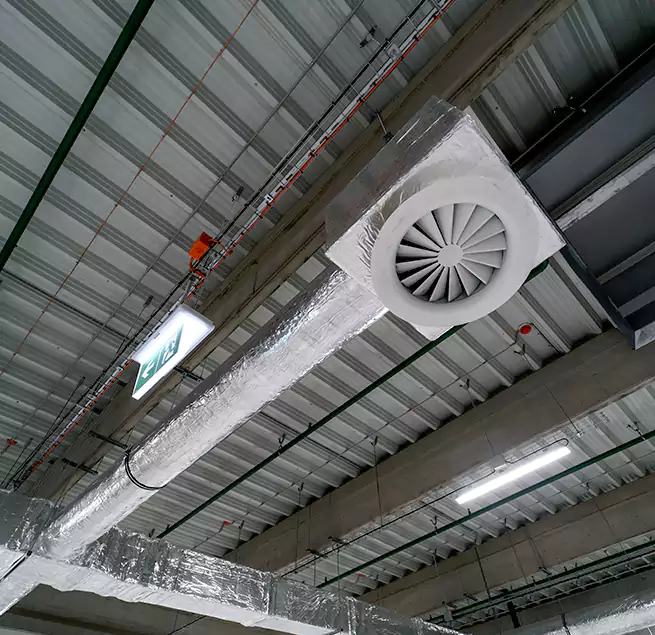 Why Homeowners & Businesses Trust Us in Four Corners, FL?